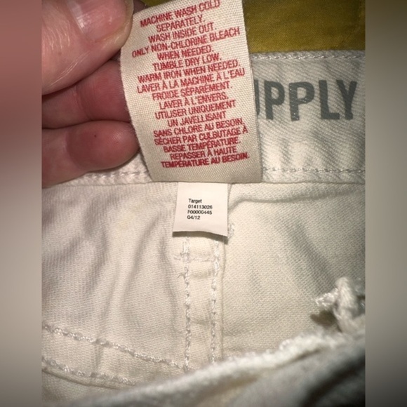 Vintage Mossimo juniors size 15 white denim Bermuda shorts .NWOT.‎ Circa 2014 - Picture 7 of 7